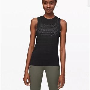 Lululemon Breeze By Muscle Tank II 
Squad